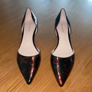 Tahari Shoes